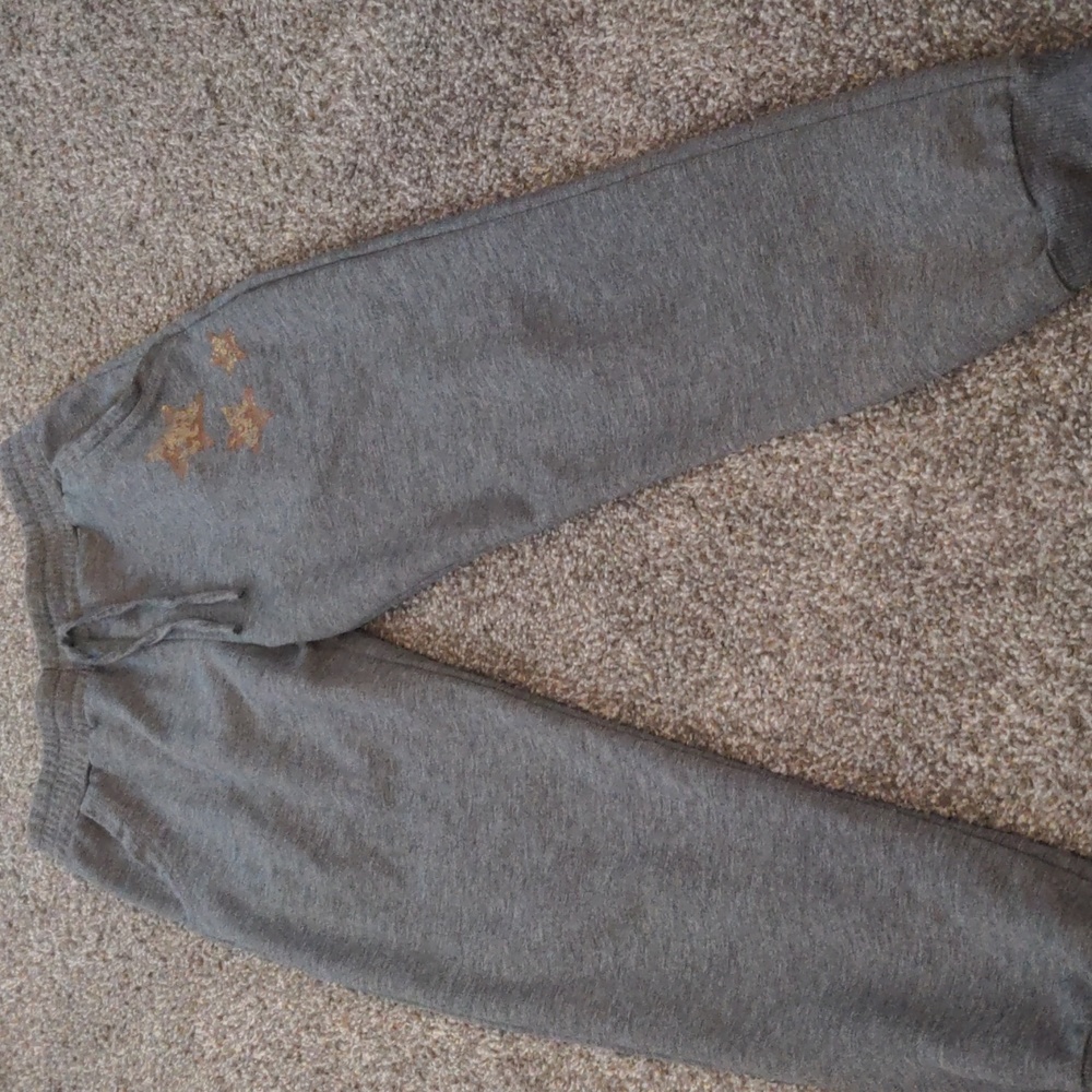 Girls Size L (11/12) Gray evsie Joggers with Distressed Gold Star Detailing